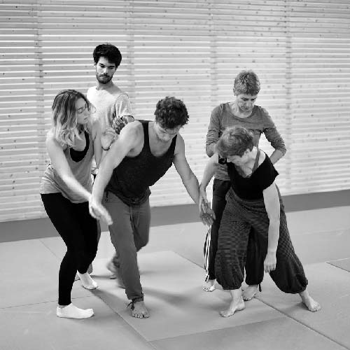 Danza contemporánea en ESIA Ticomán 27-01